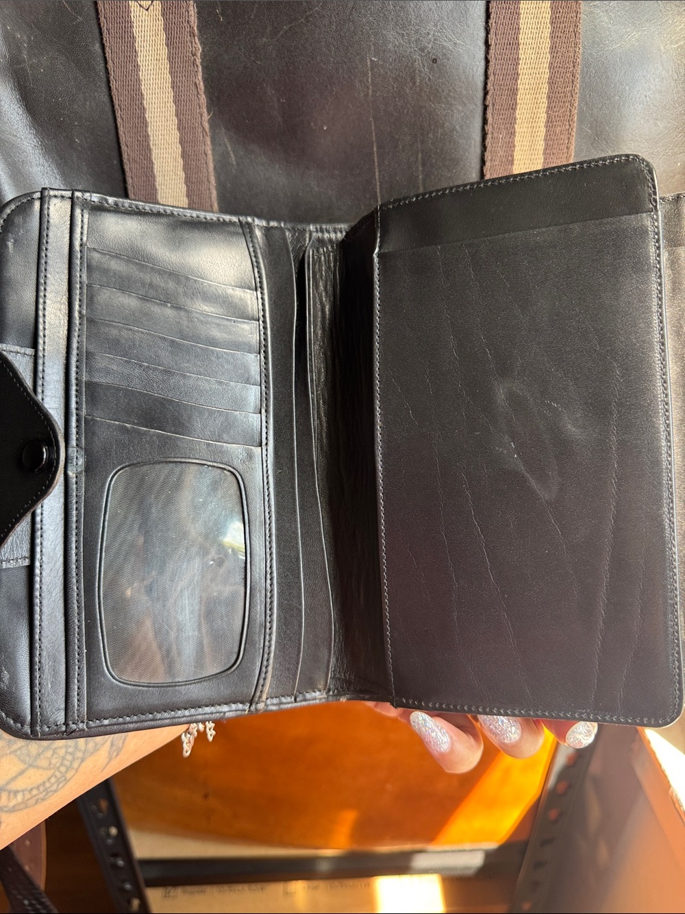 Dooney & Bourke vintage wallet/planner - Picture 8 of 16